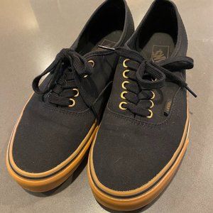 Vans Authentic Skate Shoe - Black/Gum; Mens 9.5/ Womens 11
